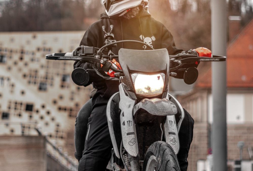 Det är inget brott att gilla motorcyklar